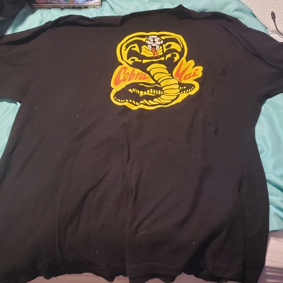 Cobra Kai shirt - Picture 1 of 2